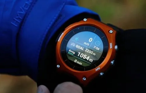 Pierwszy smartwatch Casio już jest