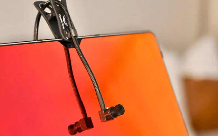 Zachowaj kontakt wzrokowy z kamerą Center Cam. Pomysł genialny w swojej prostocie