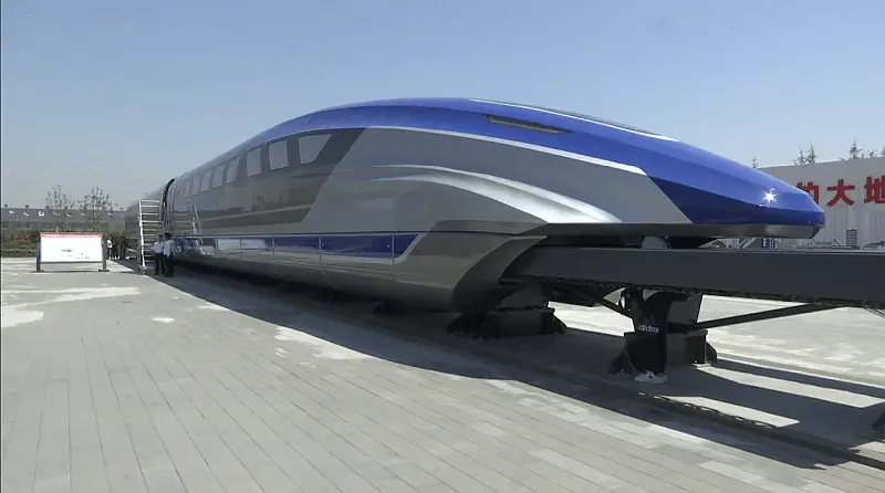 Ten chiński pociąg typu maglev osiągnie prędkość 600 km/h