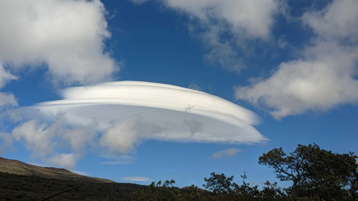UFO nad Hawajami? Mieszkańcy mogli podziwiać rzadkie widowisko