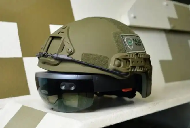 Ukraińskie wojsko chce korzystać z HoloLens