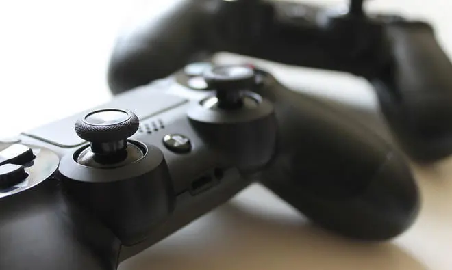 Gracz niedzielny, czyli podryw na konsolę