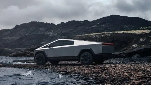 Tesla Cybertruck rdza