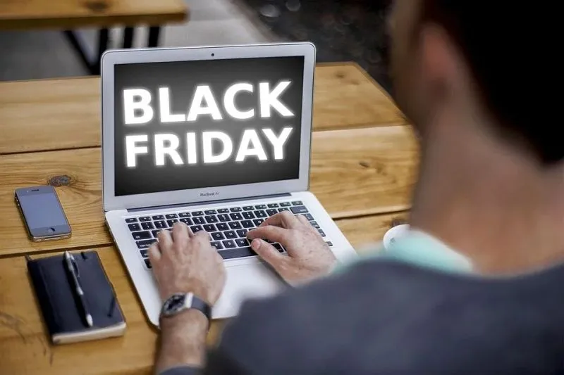 Sprawdź czy ceny na Black Friday faktycznie są niższe