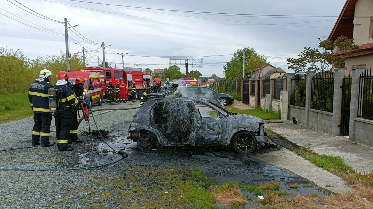 Spłonęła kolejna Dacia Spring. Tani elektryk syczał i piszczał (wideo)