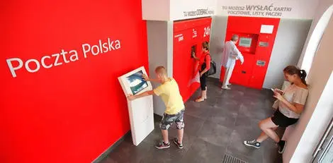 Plus udostępni darmowy internet w placówkach Poczty Polskiej