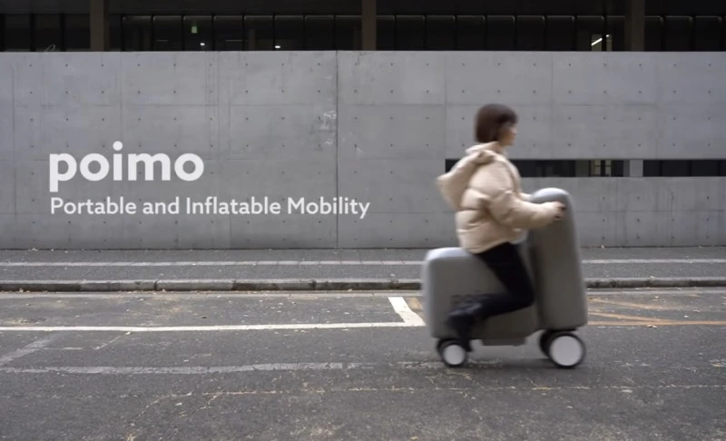 Poznajcie dmuchany skuter elektryczny, który mieści się w plecaku