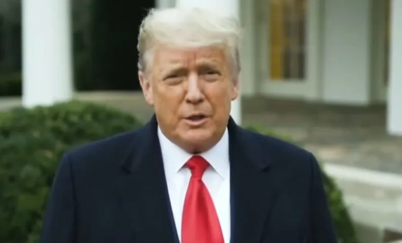 Donald Trump zbanował kolejnych chińskich gigantów. Na liście m.in. Alipay