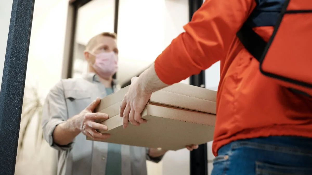 6-latek zamówił przez aplikację jedzenie o wartości 1000 dolarów. Myślał, że to gra