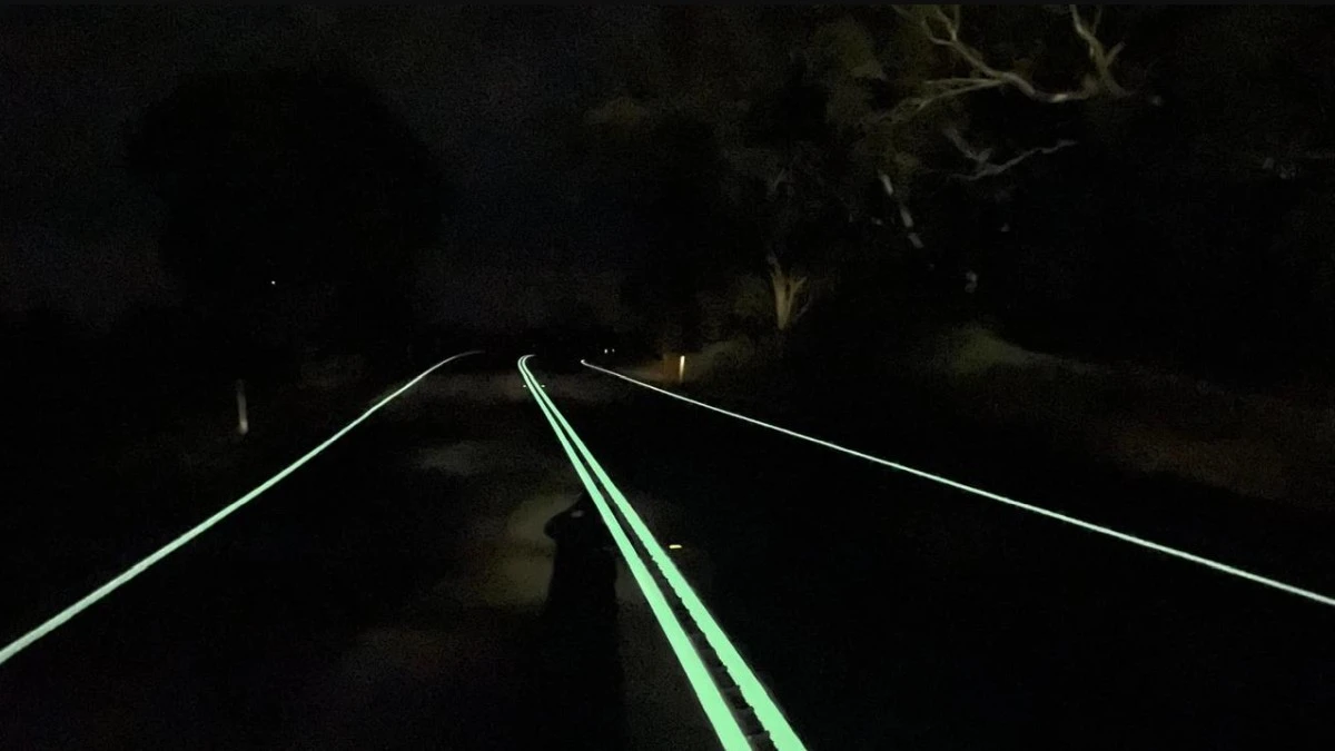 Pasy drogowe świecące w ciemności? Ten pomysł warto zrealizować