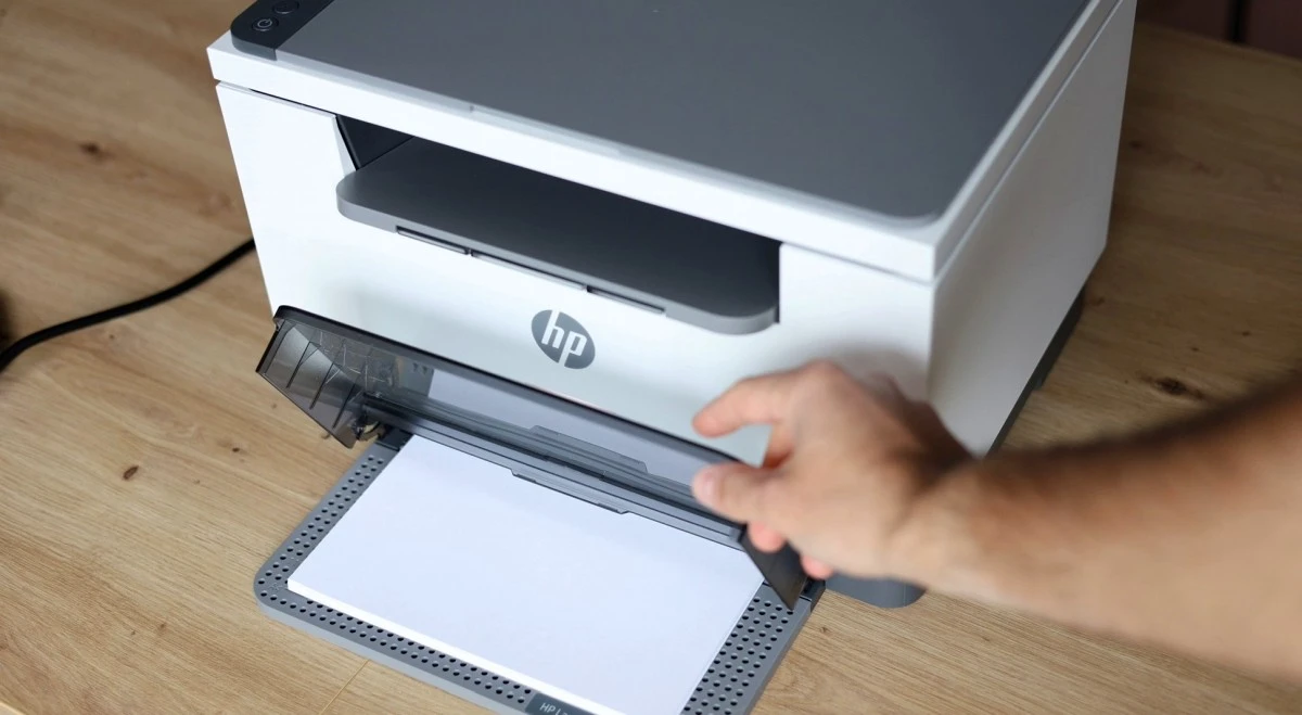 HP LaserJet 200