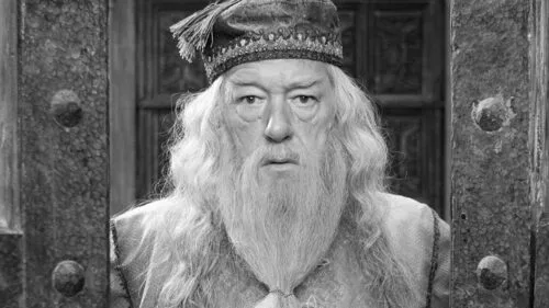 Michael Gambon nie żyje. Aktor grający Dumbledore’a miał 82 lata
