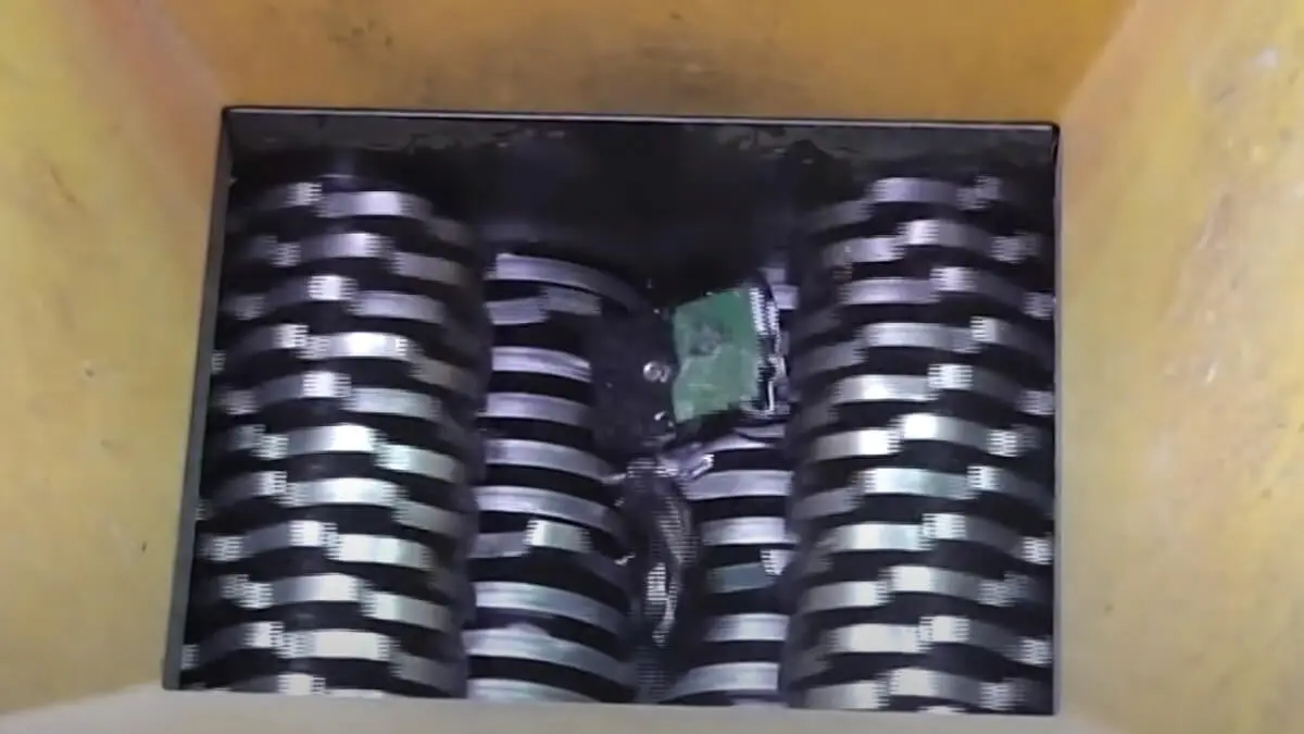 Firmy technologiczne niszczą rocznie miliony dysków, które można by użyć ponownie