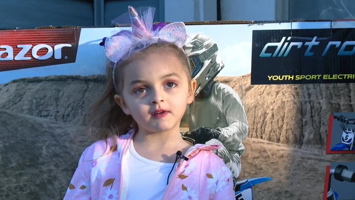 5-latka zabrała smartfon mamie i zrobiła zakupy. Kupiła m.in. 10 motocykli