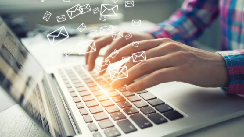 Najdroższy mail świata? Stawki Poczty Polskiej zaskakują