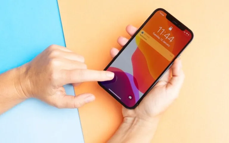 Wyświetlacze nowej generacji coraz bliżej. Właśnie rozwiązano ich największy problem