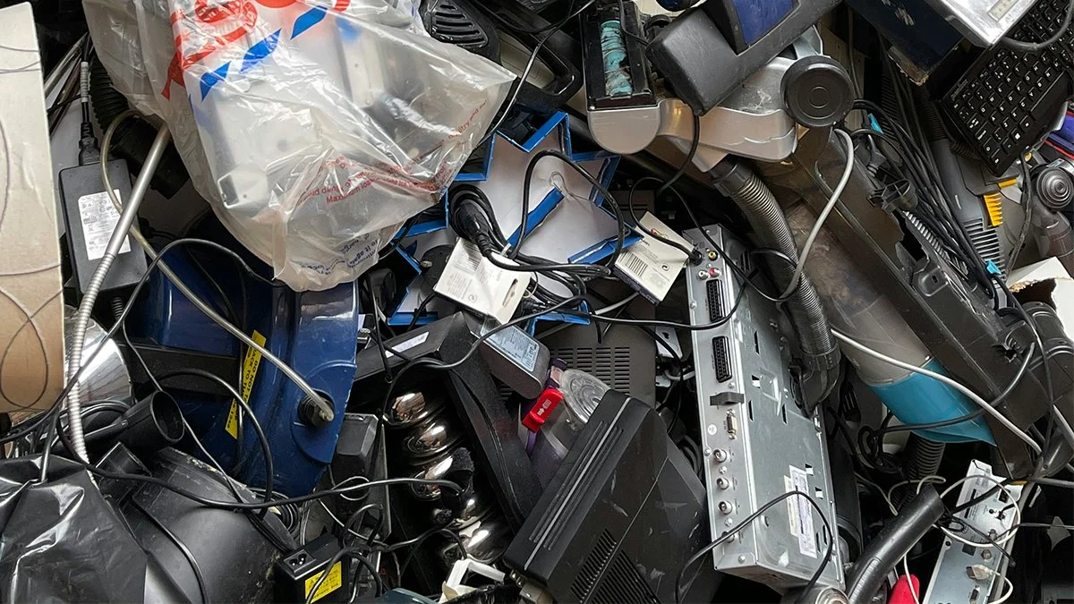 Elektrośmieci zalewają świat. Coraz mniej czasu na reakcję