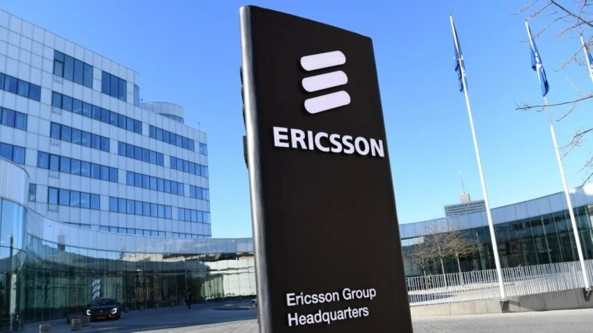 Ericsson bezterminowo zawiesza działalność w Rosji. To spory cios dla operatorów