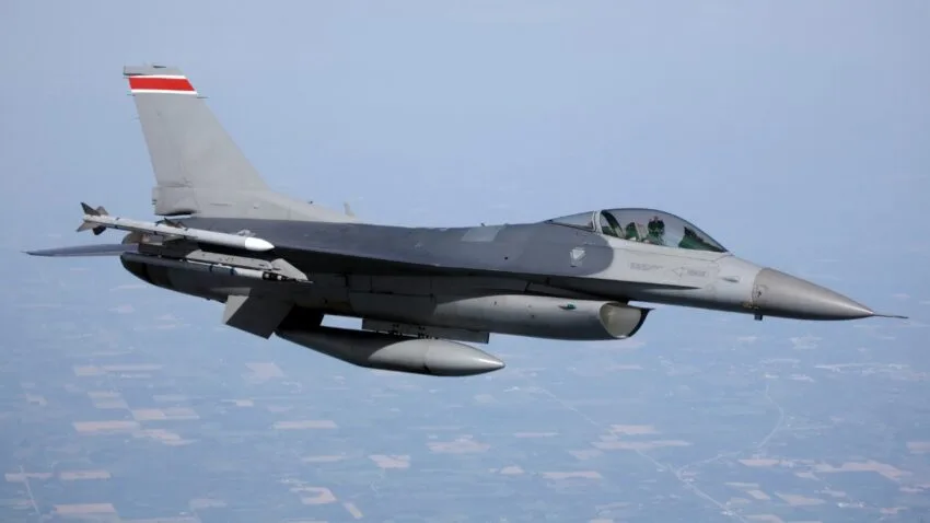 Polska chce oddać MIG-29, ma dostać F-16. Co to za samoloty?