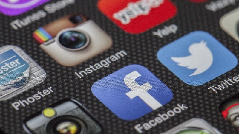 Facebook i Instagram zapłacą za deaktywację konta na czas wyborów