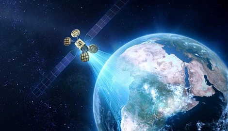 Dzięki Facebookowi Afryka otrzyma darmowy internet nadawany z kosmosu