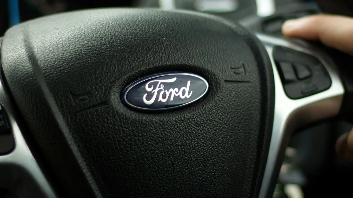 Ford wzywa tysiące aut do naprawy. Na liście kultowe modele i poważne wady