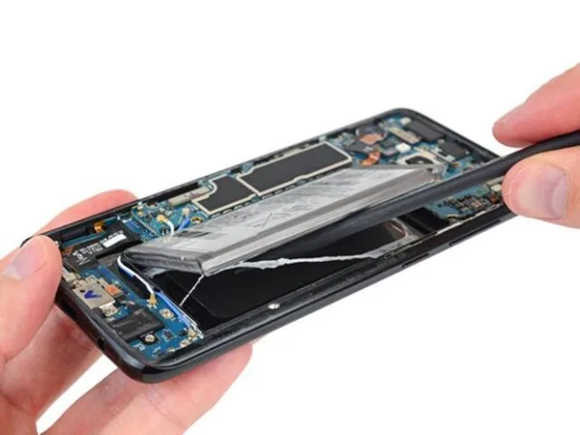 Wiemy już, jak trudny w naprawie jest Samsung Galaxy S8