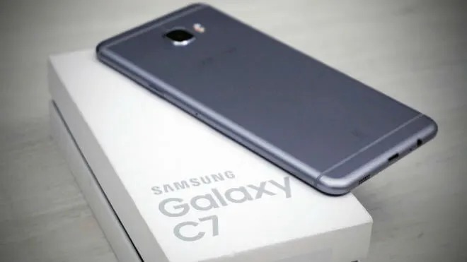 Samsung Galaxy C7 2017 pojawia się w benchmarku GeekBench