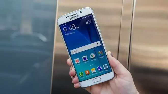 Niebrandowany Samsung Galaxy S6 otrzymuje Androida Nougat