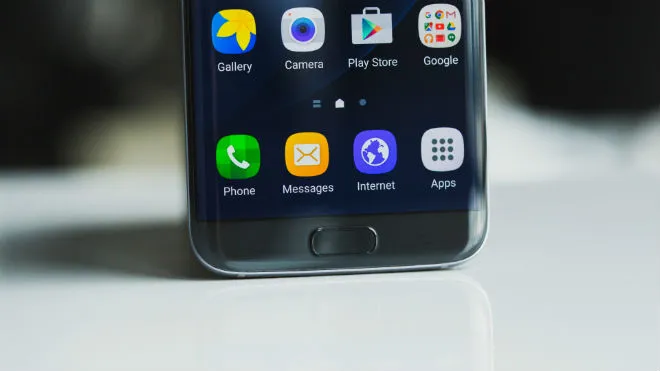 Samsung wznawia aktualizację do Androida Oreo dla Galaxy S7 i S7 Edge
