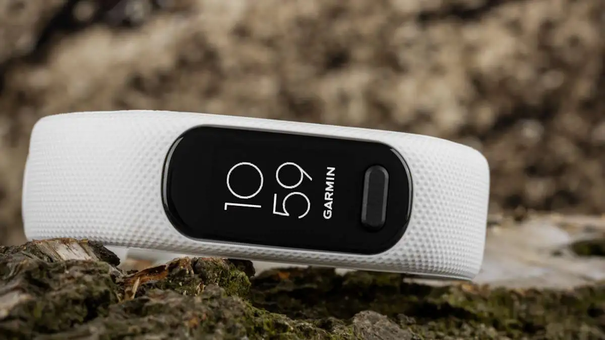 Garmin wraca do pracy nad prostymi, lekkimi opaskami. Vivosmart 6 w drodze