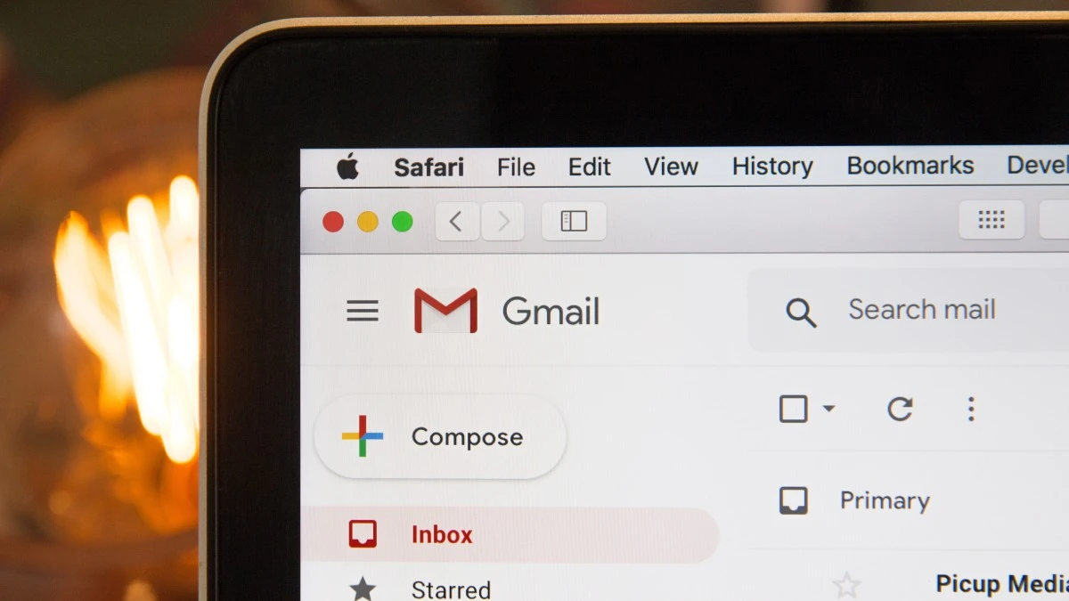 Gmail otrzymał ulepszoną wyszukiwarkę. Wykorzystuje sztuczną inteligencję
