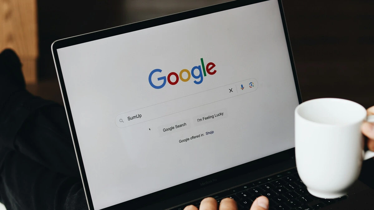 Polacy dostaną gorszą wyszukiwarkę. Google usuwa kluczowe funkcje
