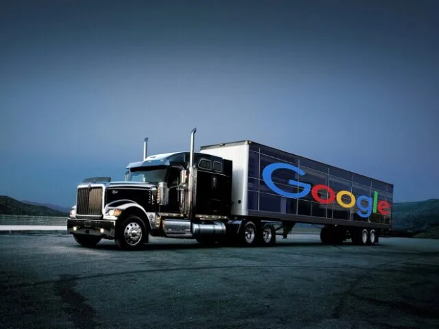 Google konstruuje autonomiczną ciężarówkę