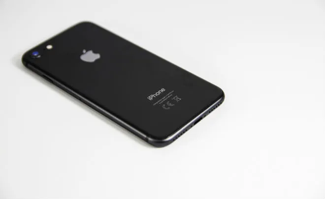 Google zapłaci Apple 9 miliardów USD. Za jedną rzecz