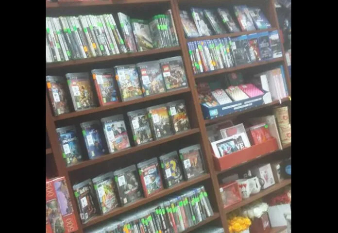 Skok życia: ukradli 57 pustych pudełek po grach na konsole