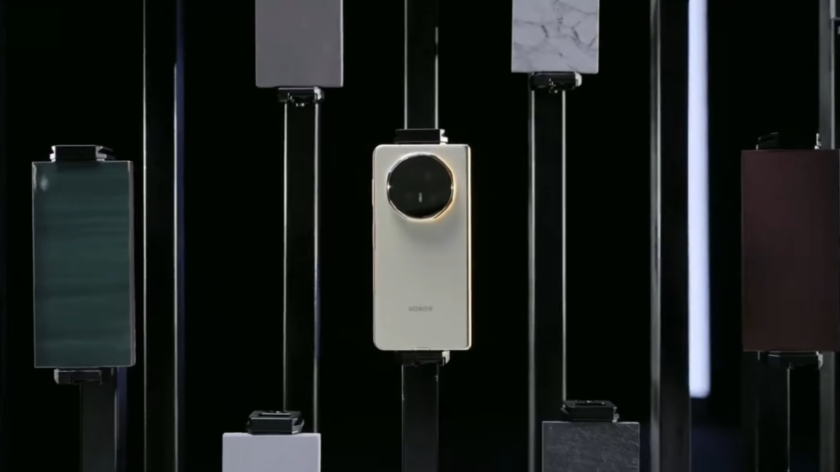 Honor Magic V5 przetrwa wszystko? Ta reklama to najdziwniejsze, co dziś zobaczycie