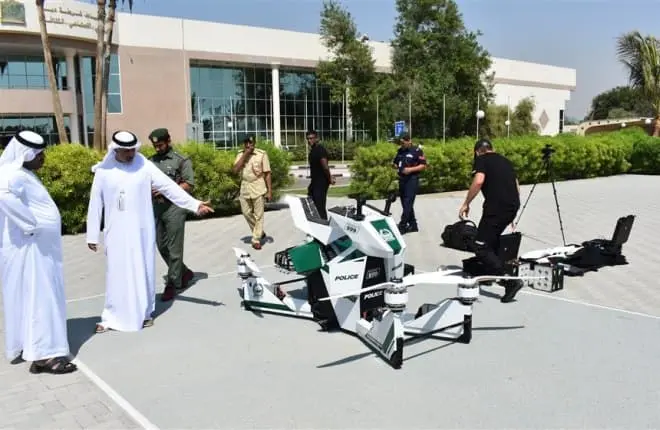 Policja w Dubaju będzie korzystać z… latających motocykli