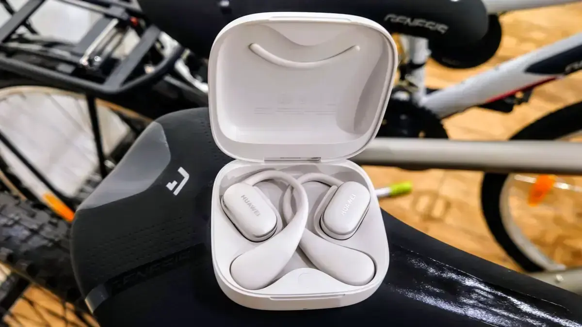 Huawei się rozkręca – FreeArc wkrótce zagoszczą na wielu głowach