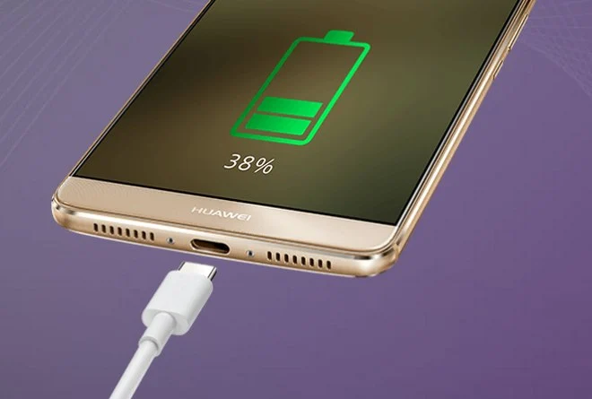 Masz smartfona Huawei? Możesz bezpłatnie otrzymać szybką ładowarkę