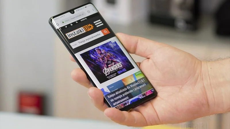 Huawei nie może już produkować smartfonów obsługujących karty SD i microSD