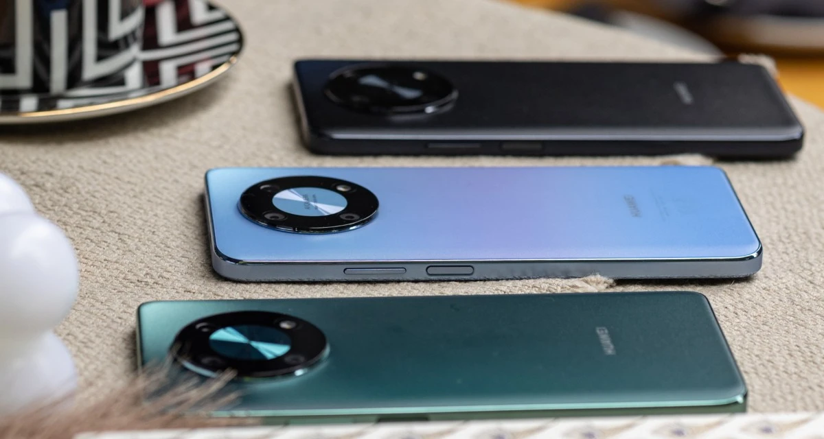 Huawei nova Y70 i nova Y90 w Polsce. Ich ceny Cię zainteresują, prezent też