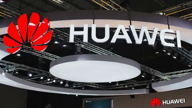 Huawei zawyżał dane o sprzedaży smartfonów? Są kary