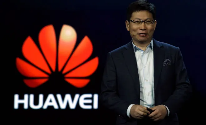 Huawei przyspieszy premierę składanego smartfona. Producent chce być pierwszy