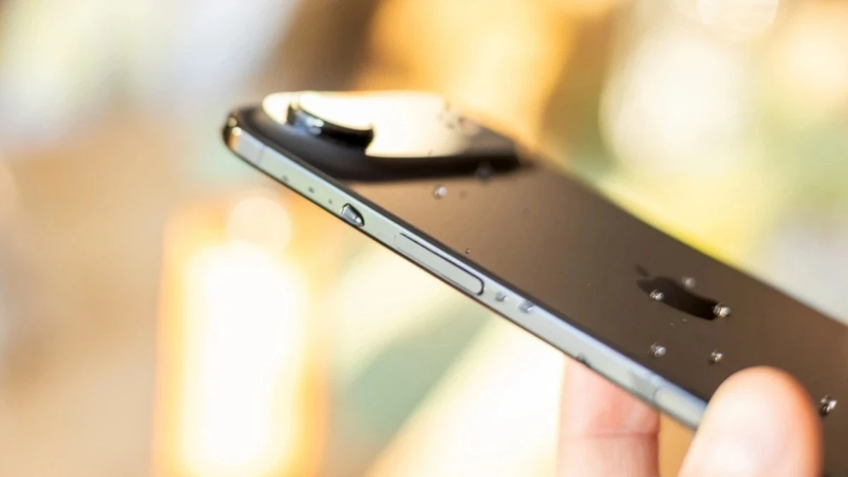 iPhone bez wymiennej baterii? Apple może ominąć unijne wymogi