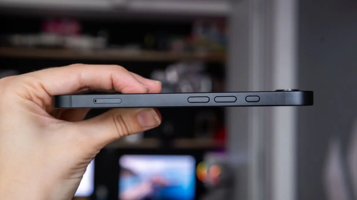 Fizyczne przyciski są passé. iPhone straci je bezpowrotnie