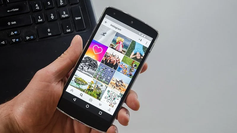 Instagram rozszerza zakładkę Eksploruj o materiały ze Stories oraz IGTV