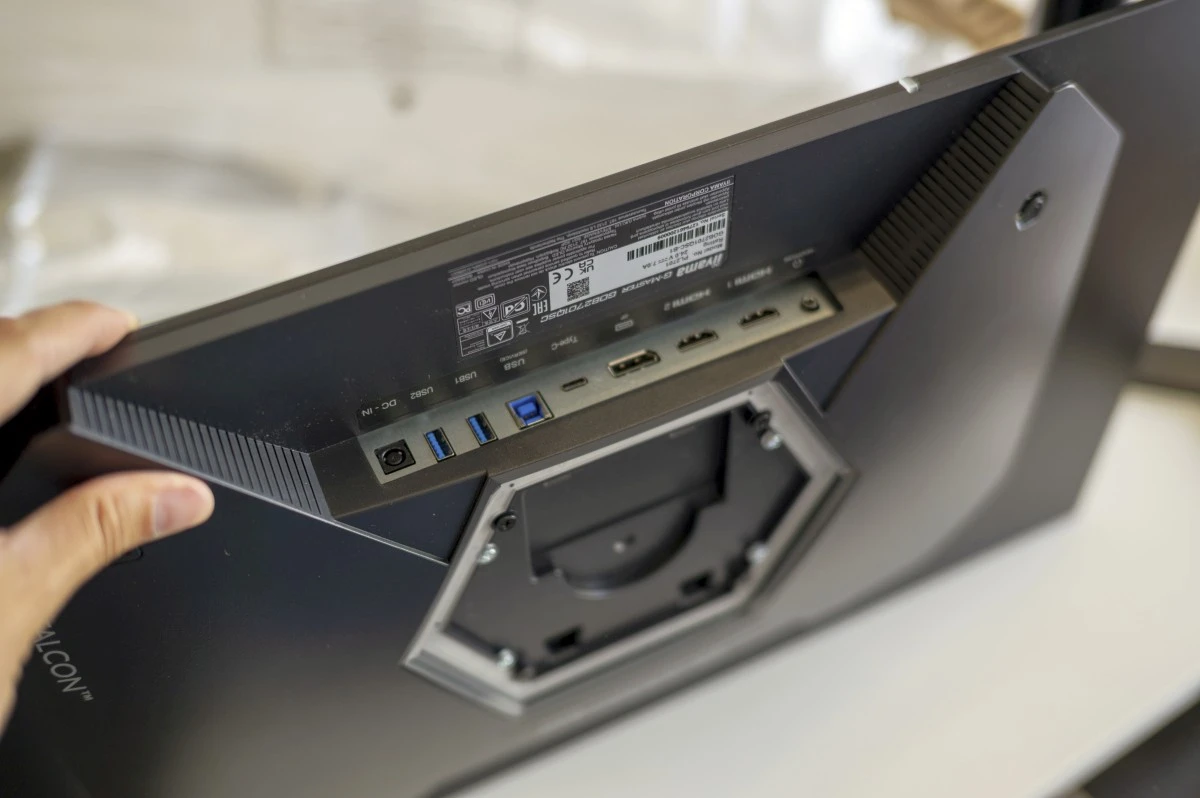 iiyama G-Master GOB2701QSC-B1 Titan Falcon