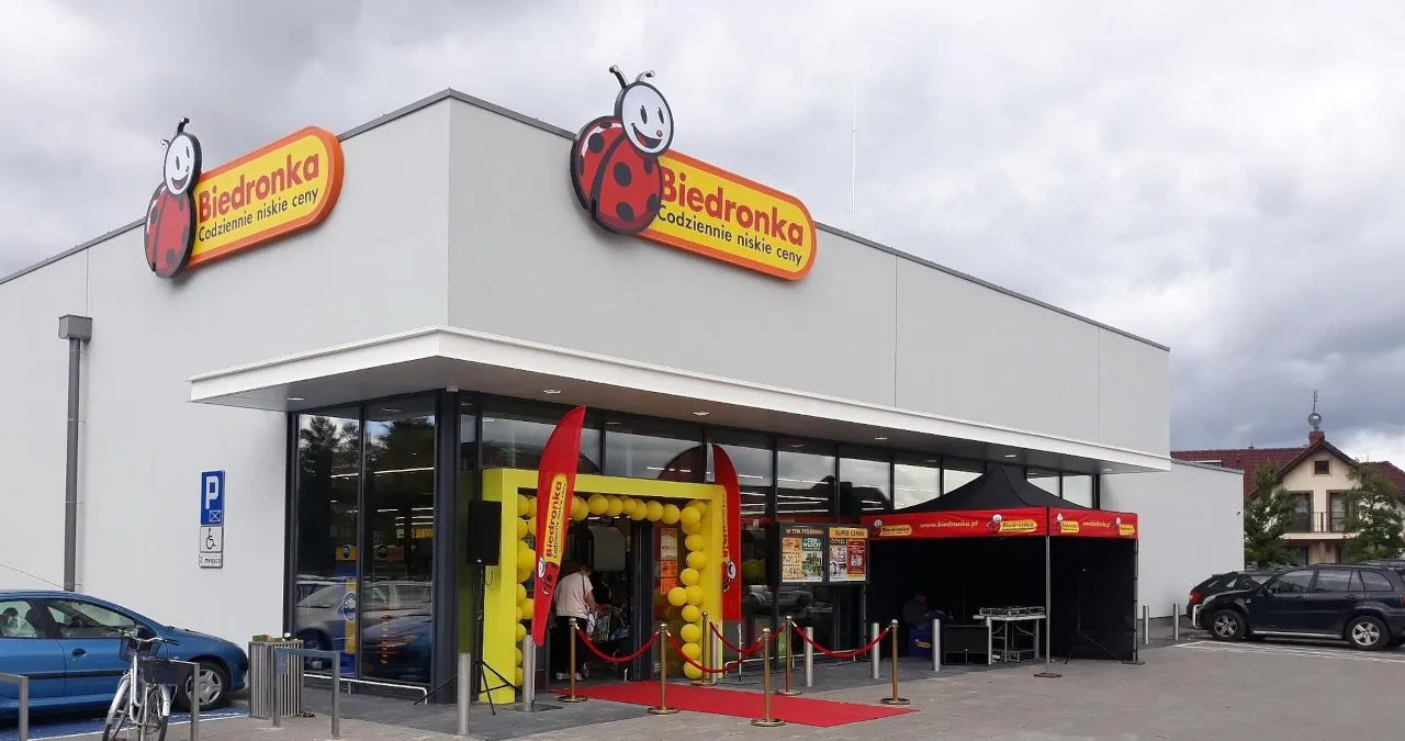 Biedronka „zadbała” o biednych studentów. Nowa promocja