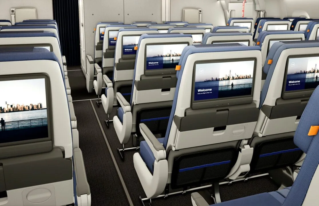 Szybki internet pozwoli na streaming czy przesyłanie dużych plików w samolotach. Źródło: Lufthansa.